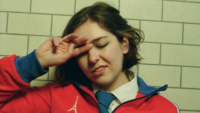 “I can’t believe I did that. I wish I still had it”: Snail Mail’s Lindsey Jordan on her beloved red Strat she sold for just $25