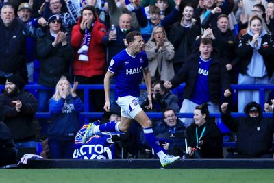 Ipswich gain edge in Championship promotion race after rivals Norwich do them huge favour