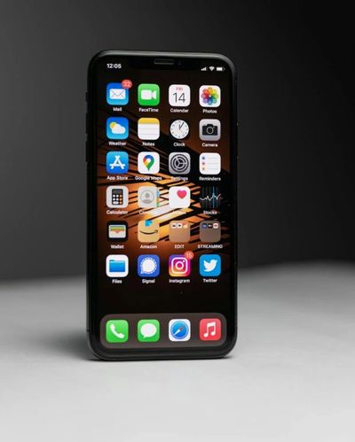 Screen Time Isn’t Causing Autism — But It Can Cause Autism-Like Delays