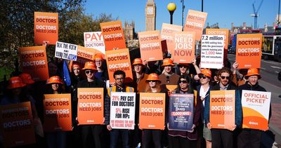 Streeting says striking doctors will leave patients ‘waiting in pain longer than is necessary’ as walkout begins