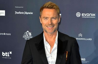 Ronan Keating speaks through tears about impact of death of his brother