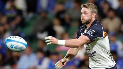 Lonergan eyes Wallabies return as Super century beckons