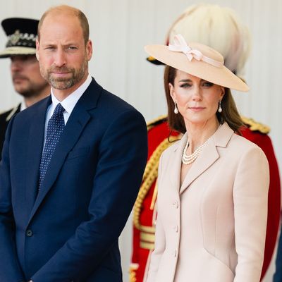 One Element of Dating Prince William "Spooked" Princess Kate, According to a Former Royal Courtier