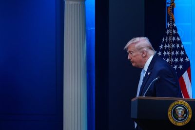 Bridge linking Saudi Arabia to Bahrain closed over Iranian threats as Trump's deadline nears