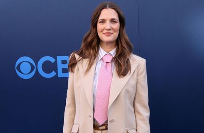 'I'm so wrecked!' Drew Barrymore tearfully reveals body insecurities