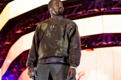 Ye offers to meet UK Jewish community as calls mount for him to be ditched from Wireless Festival