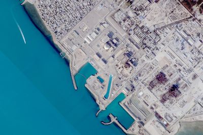 Iran asks youth to shield power plants ahead of Trump deadline