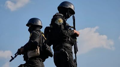 Iran still refuses to reopen Strait of Hormuz as Trump threatens infrastructure strikes