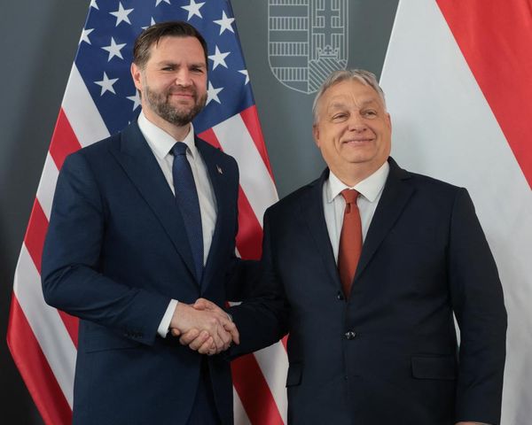 Viktor Orbán told Putin ‘I am at your service’ in October phonecall