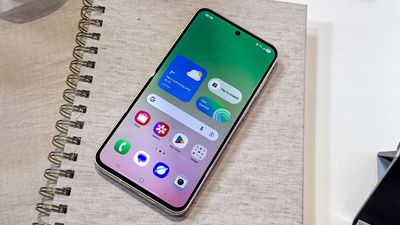 'Dumb,' 'sad' and 'annoying' — Samsung Messages is shutting down and this is the replacement