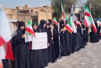 Iranians form human chains at power plants amid US and Israel strike threats
