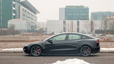 Tesla’s Huge Sales Spike In Korea Shows What EV Buyers Still Want