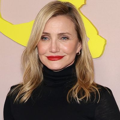 Cameron Diaz Revisits the Unexpected Red Theory at the 'Outcome' Premiere in NYC