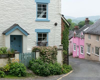 UK house prices fall in March amid uncertain impact of Middle East conflict