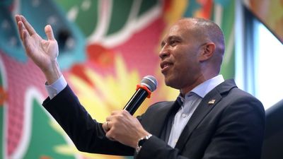 ‘Enough’: It took the threat of mass extinction, but Hakeem Jeffries finally musters the courage to speak up