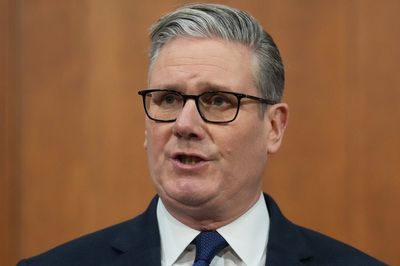 Starmer arrives in Gulf for talks with allies after US-Iran ceasefire agreed