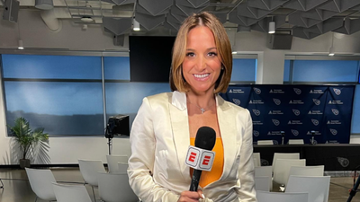 10 Photos of Dianna Russini: NFL Insider at the Center of Mike Vrabel Controversy