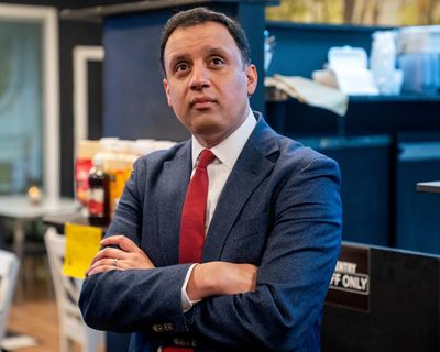 Scottish Labour pledges £30m to top up artists’ income to a living wage