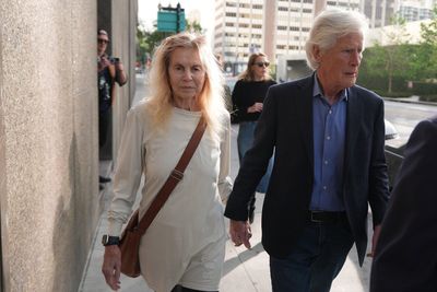 Matthew Perry’s parents arrive at ‘Ketamine Queen’ sentencing for actor’s fatal overdose