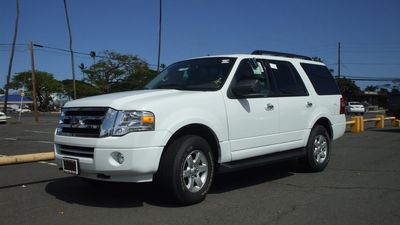 Arizona woman tests new Ford expedition power folding back seat. She can’t believe what happened: ‘Omg is there no sensor to make it stop’