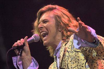 David Bowie’s Glastonbury band to recreate his golden years for charity weekend