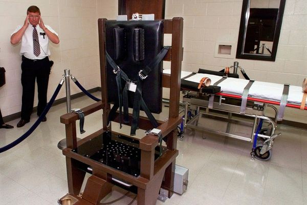 Tennessee high court blocks order allowing media witnesses to view more parts of executions