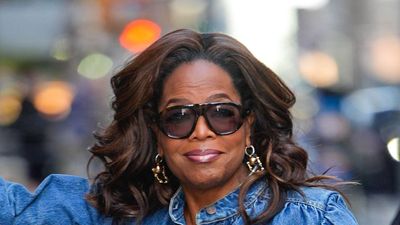 Oprah Winfrey proves a puff sleeve jacket and flares is the freshest way to wear double denim