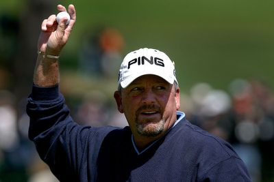 Major champion Mark Calcavecchia ejected from Masters after breaking strict Augusta rule