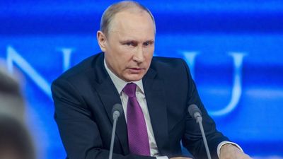 North Carolina man tells 911 he ‘got Vladimir Putin’ and drives away seconds after his wife discovers woman stabbed to death