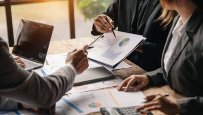 Global Investors Recalibrate Strategies Amid Geopolitical Tensions And Emerging Market Shifts