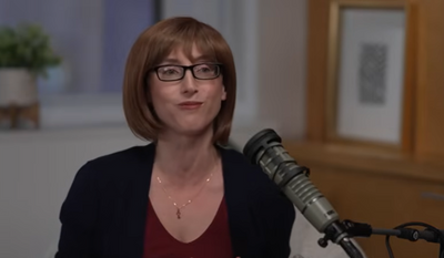 5 Photos of Freida McFadden: 'The Housemaid' Bestseller Author Finally Reveals Identity, Real Face After 23 Years