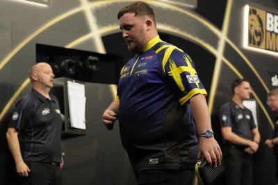 Luke Littler jeered in Brighton after losing top spot to Jonny Clayton