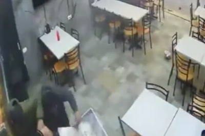 Panic in Beirut Restaurant After Largest Israeli Airstrikes So Far – Viral CCTV Footage Shows Chaos