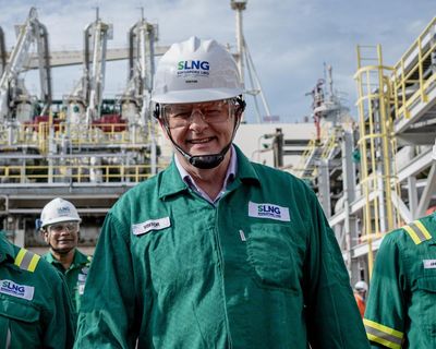 Afternoon Update: Australia and Singapore pledge to keep fuel flowing; Melania Trump’s baffling Epstein statement; and falling in love with the ukulele