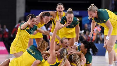Australia go one-up over England before Glasgow Games