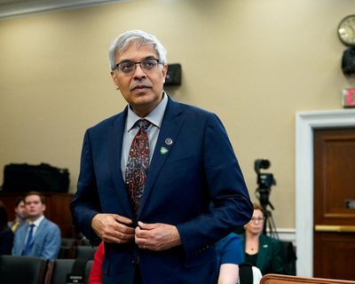 Alarm as acting CDC director delays report showing Covid vaccine benefits