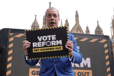 Nigel Farage unveils ‘Vote Reform. Get Starmer out’ slogan