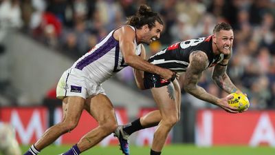Dynamic Dockers leave it late to rain on Pies' parade