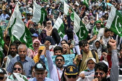 Pakistani Defense Minister Deletes Post Calling Israel a 'Curse For Humanity' After Backlash Over Role In Ceasefire Talks