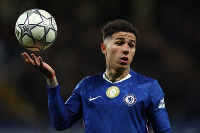 Chelsea: Liam Rosenior issues Enzo Fernandez suspension update after peace talks as Man City clash looms