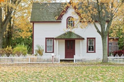 Estate Planning Pitfalls: How To Ensure Your Home Stays in the Family