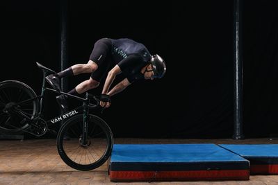 'In cycling, you had to choose between performance and safety' - Van Rysel announces a new airbag-equipped aero skinsuit
