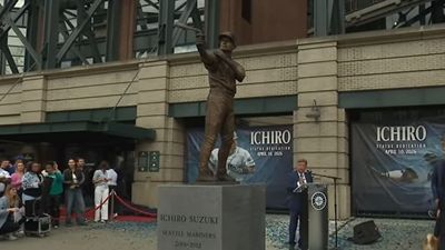Mariners’ Ichiro Statue Reveal Goes Horribly Wrong