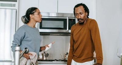 5 Relationship Red Flags: Subtle Signals Of Emotional Manipulation