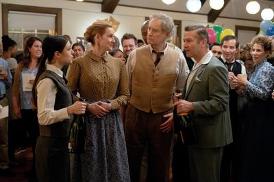 American Classic review – I defy you not to fall in love with Kevin Kline and Laura Linney’s tender comedy