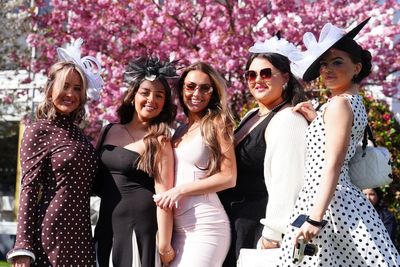 Racegoers hoping for sunshine and good luck ahead of Grand National