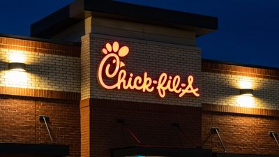 North Carolina Chick-fil-a employee finds $10K in toilet. Then he does ‘what God would have wanted’
