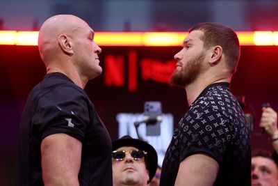 What time is Tyson Fury vs Arslanbek Makhmudov?