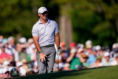 Rory McIlroy’s third round splutters into life after vow to keep his foot on gas