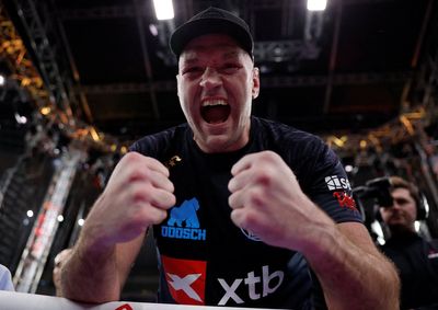 Tyson Fury calls out Anthony Joshua after dominant comeback win over Arslanbek Makhmudov